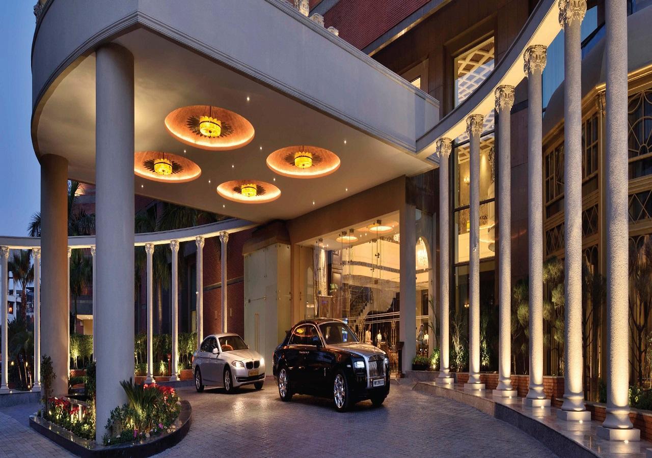 Radisson Blu MBD Hotel Noida Exterior foto